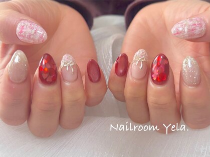 Nail room yela.
