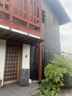 にじいろlab.