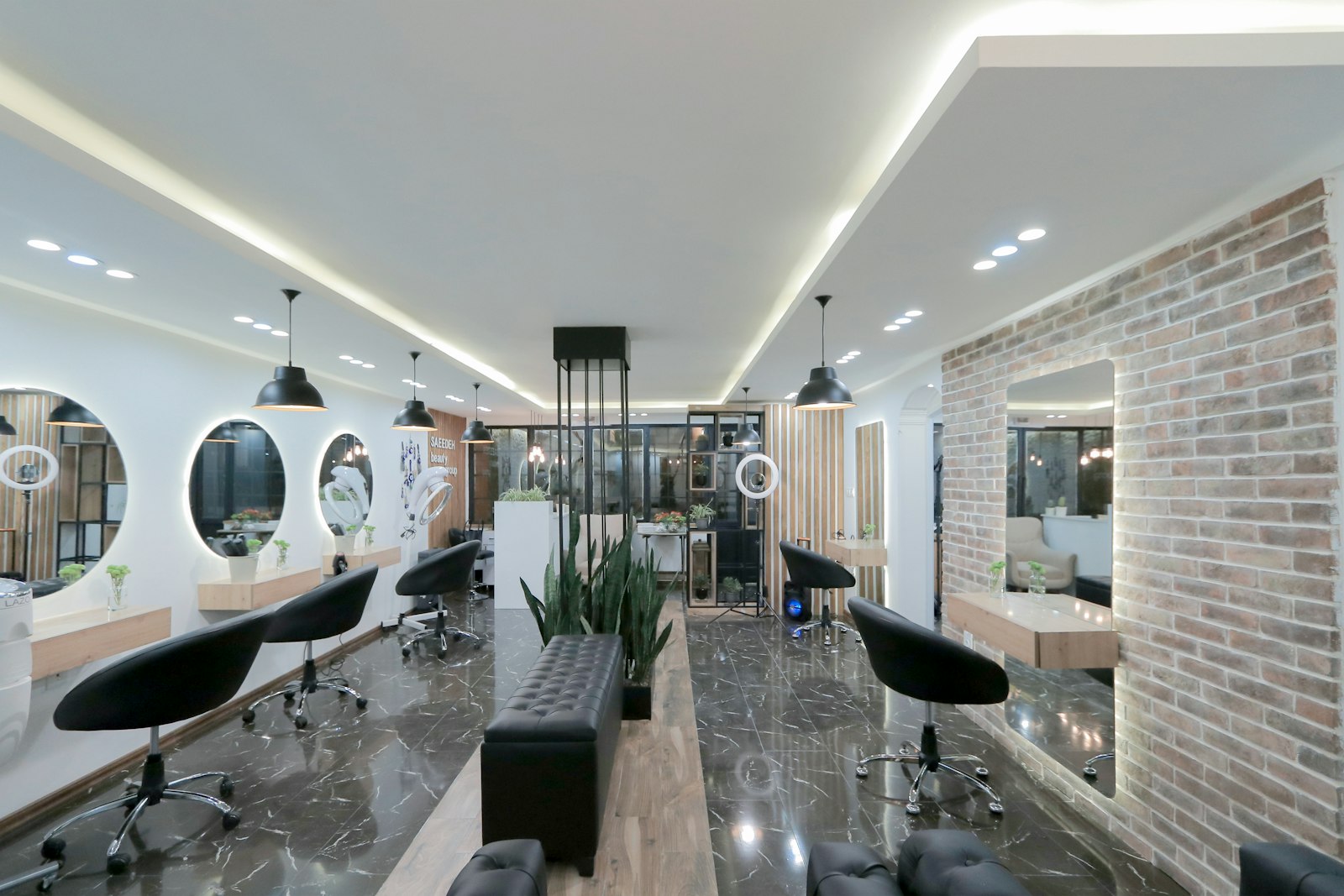 DALI SALON